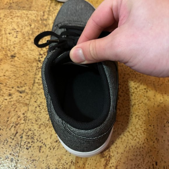 EUC Nike Boy SB Check‎ Solarsoft Canvas Sneakers Size 4Y - Picture 9 of 11